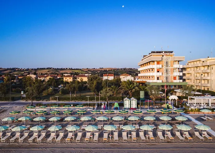 Una Hotels Imperial Beach Hotel