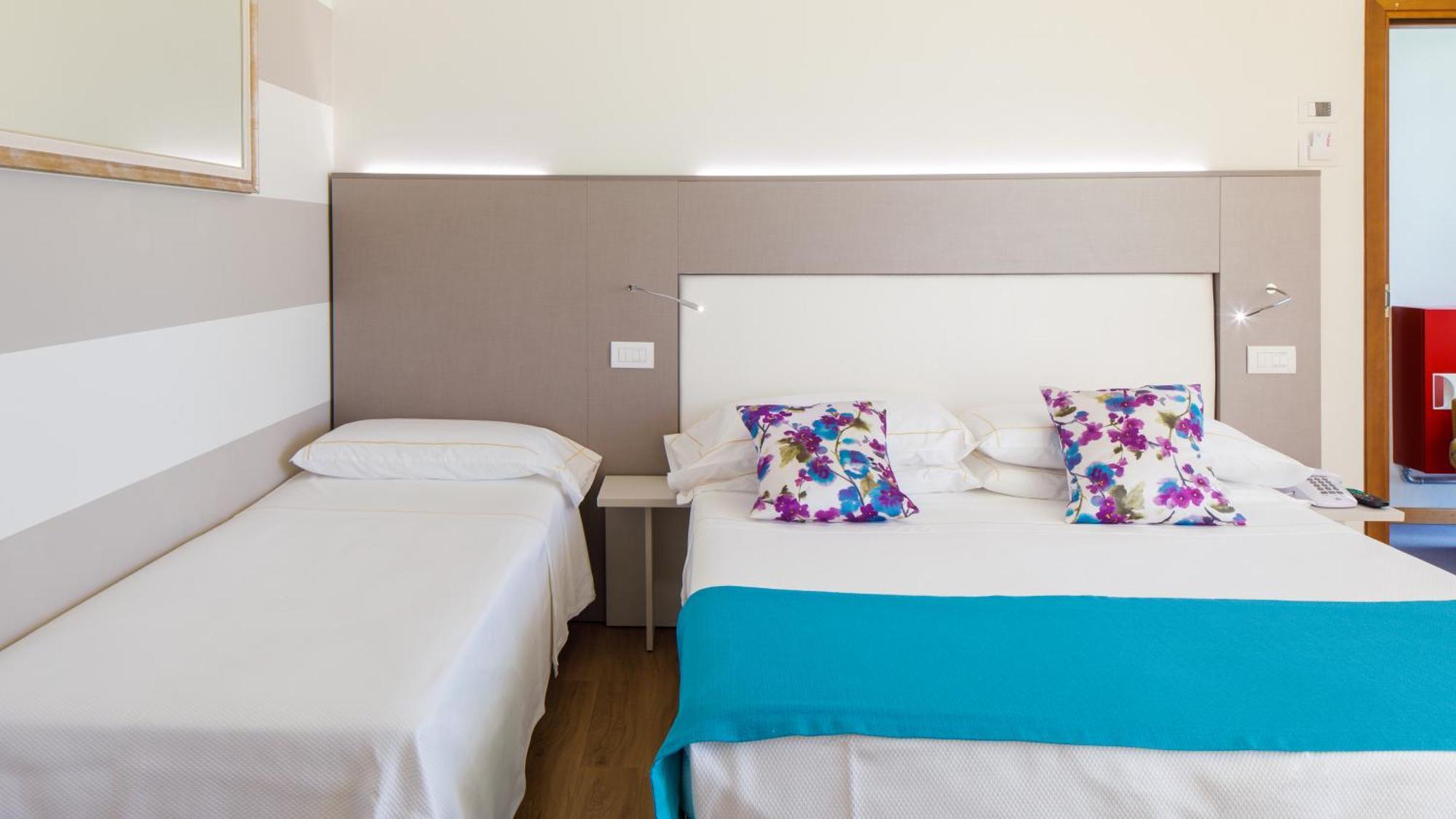 Imperial Hotel 3*